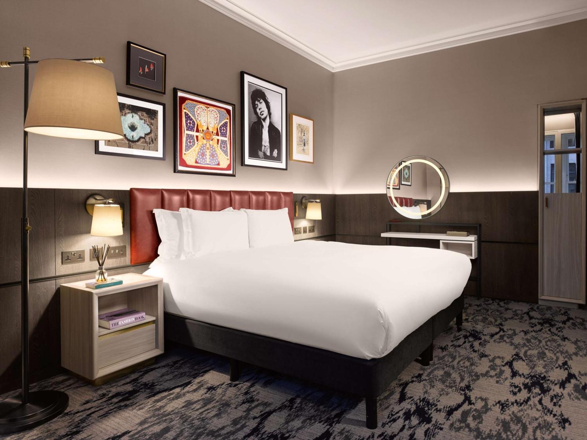 特拉法加圣詹姆斯，伦敦希尔顿Curio Collection酒店 外观 照片 A rendering of a guest room at the new hotel